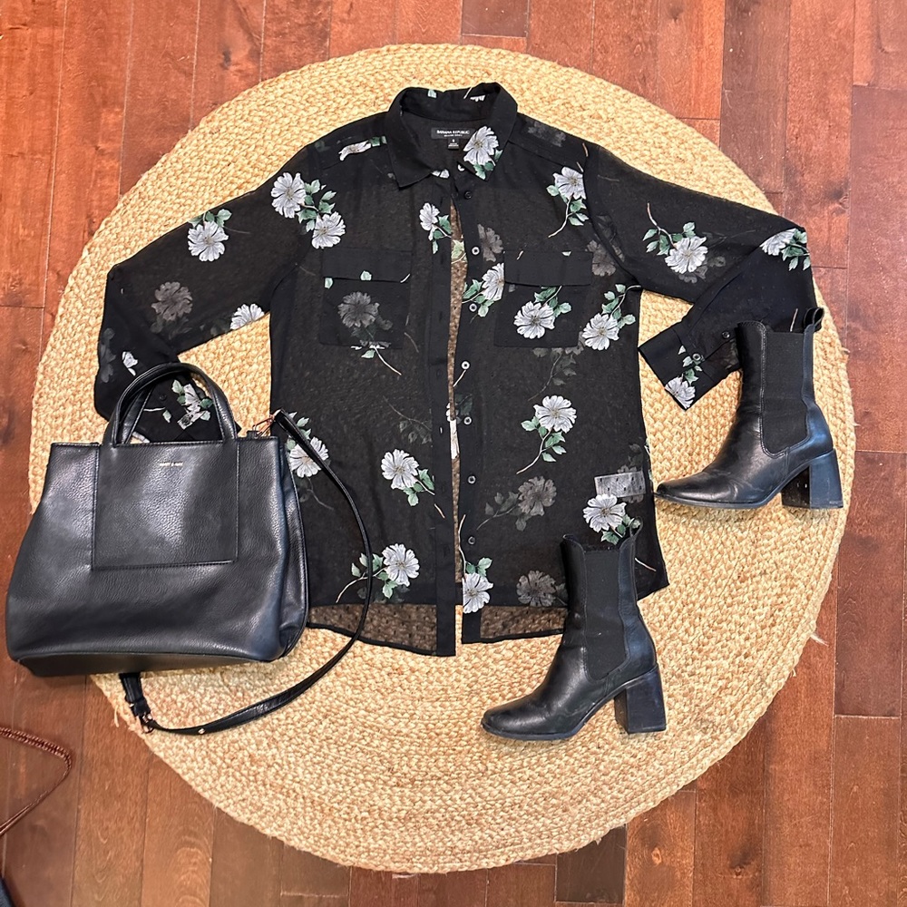 Banana Republic Black Floral Blouse (Dillon Shirt)